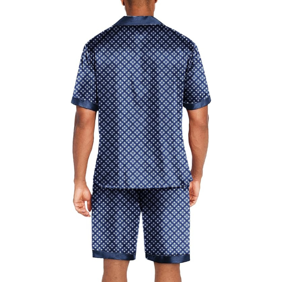 2-delat pyjamasset med knappar