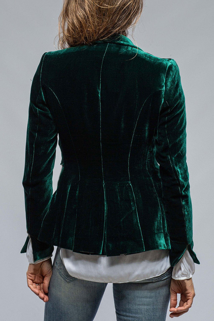 Slim fit blazer dam med enkelknäppning och klassiskt slag