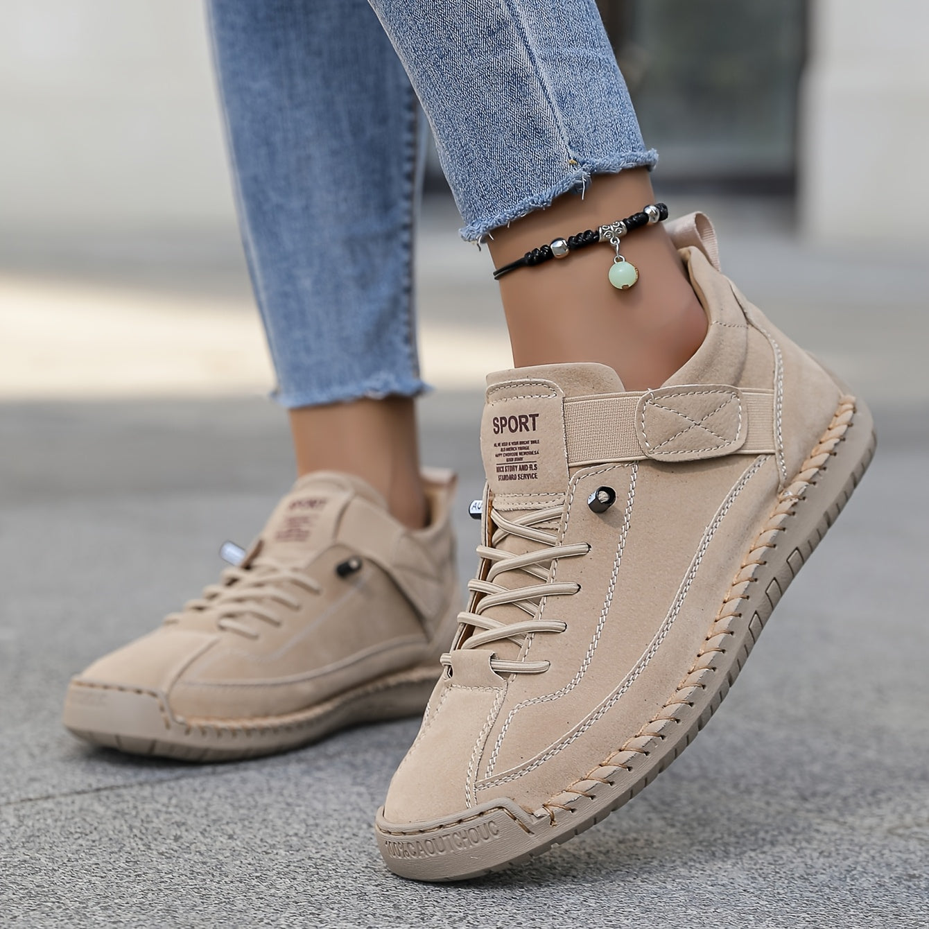 Slip-on sneakers dam med kardborreband