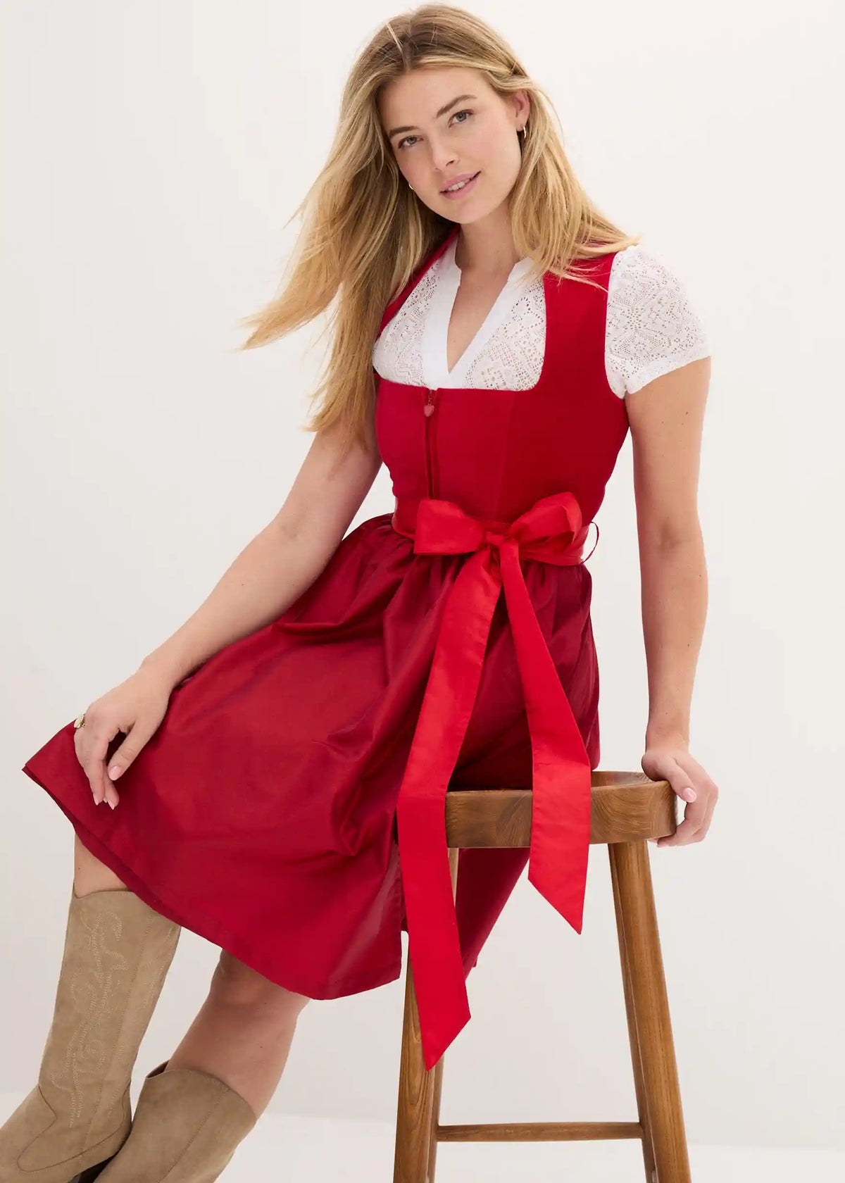 Dirndl dam med satinförkläde, mörkblå