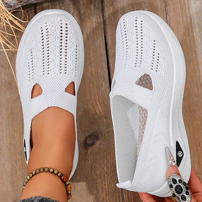 Ortopediska slip-on skor dam i textil – bekväm passform med dämpad innersula
