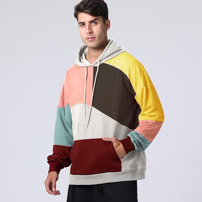 Hoodie i bomull – modern luvtröja med grafiskt tryck