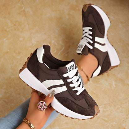 Retro damplatformsneakers med chunky-sula