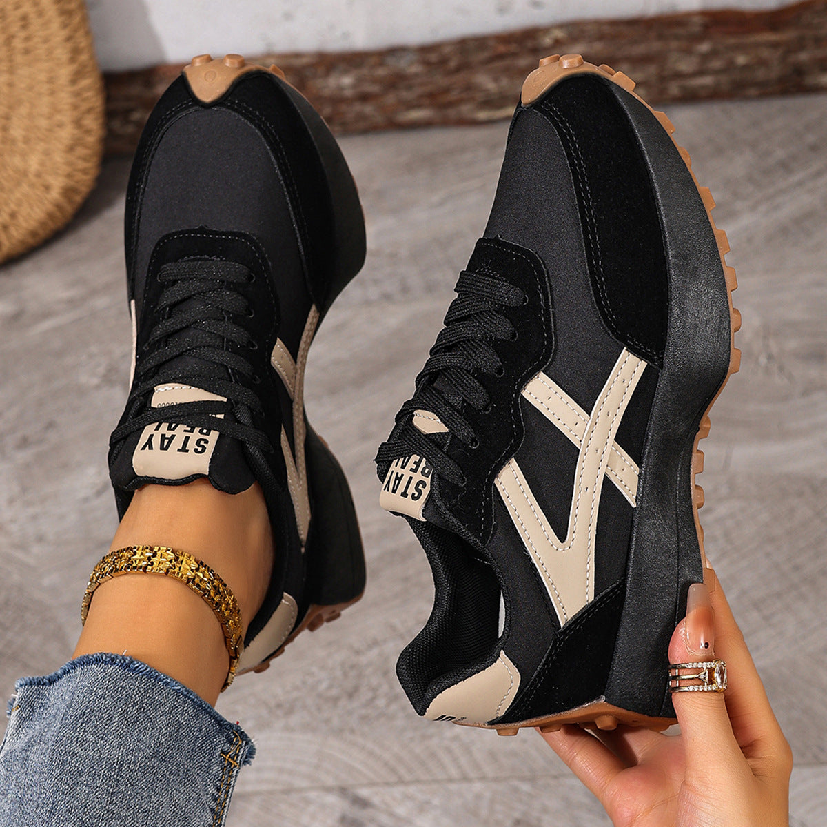 Lätta sneakers dam med dämpad sula