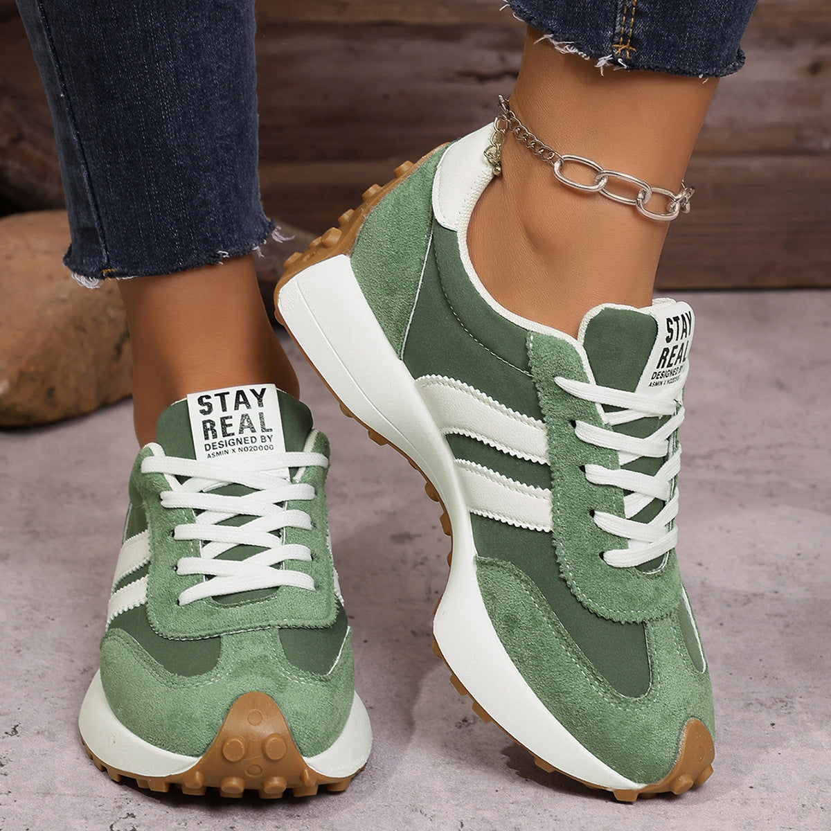 Lätta sneakers dam med dämpad sula