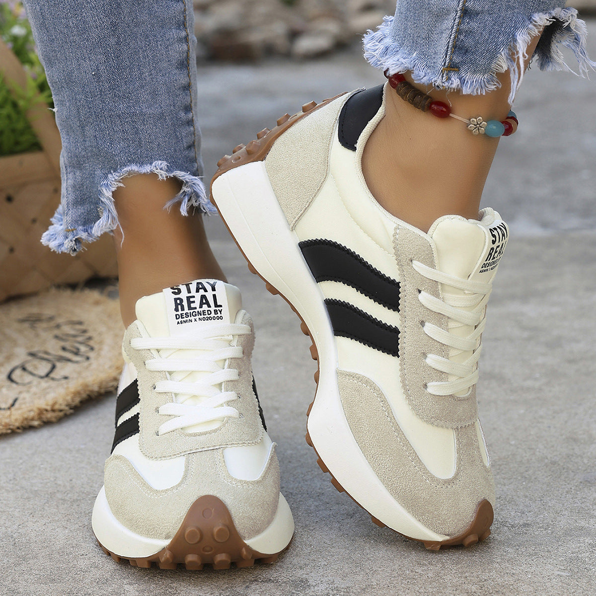 Lätta sneakers dam med dämpad sula