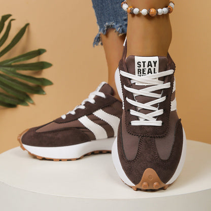 Lätta sneakers dam — bekväma vardagsskor med dämpad sula