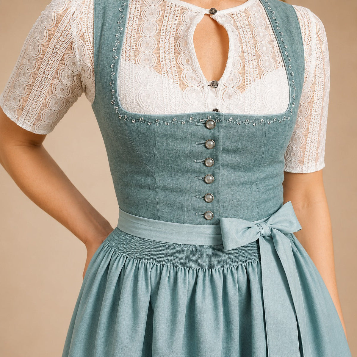Dirndl dam med rosett — klassisk Oktoberfest-klänning