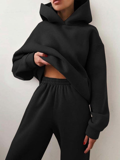 Damset i jogging-stil