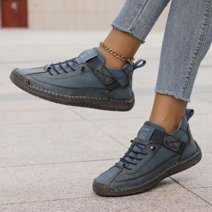 Slip-on sneakers dam med kardborreband