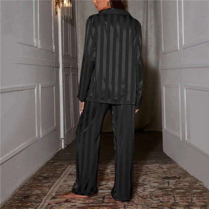 Lyxig satin-pyjama dam