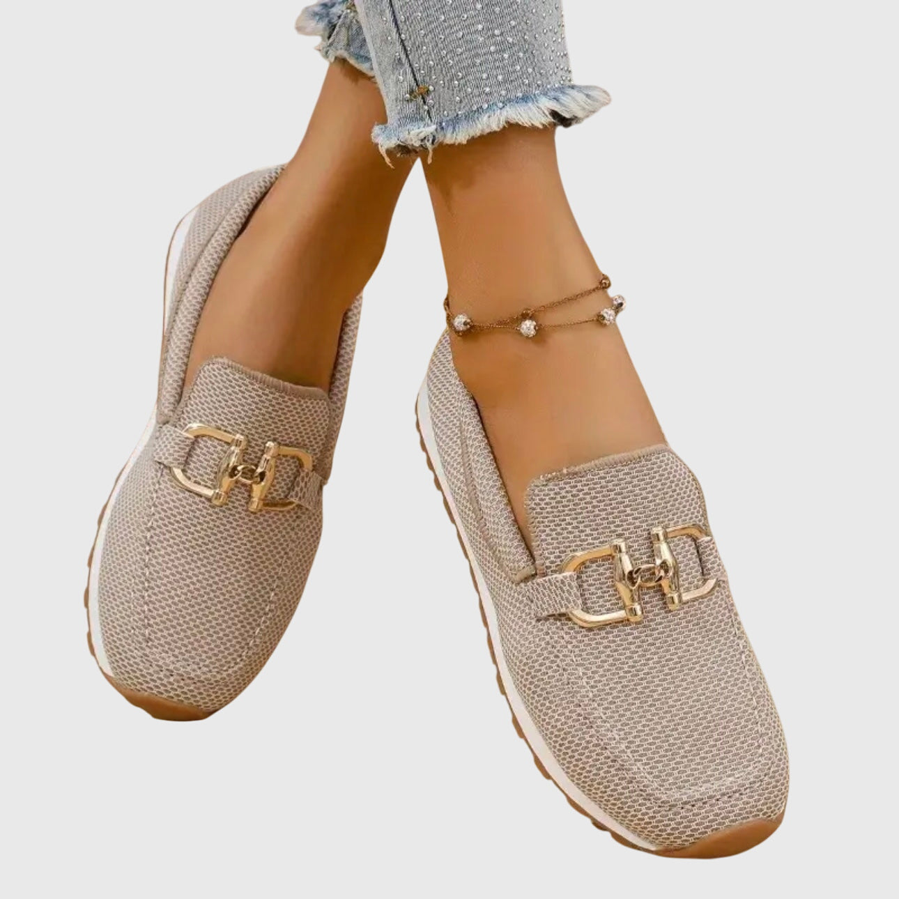 Loafers dam i läderimitation med metallspänne