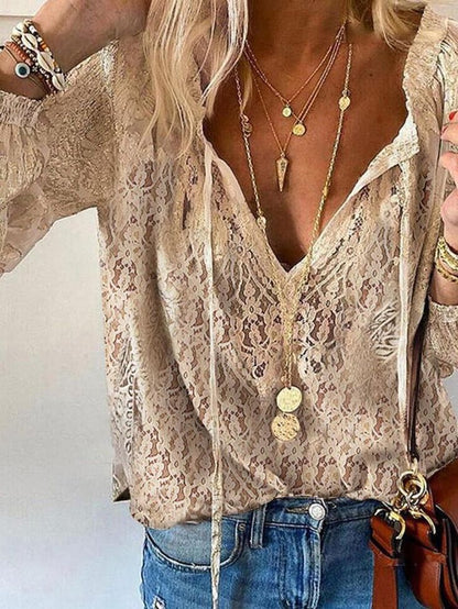 Boho blus dam med v-ringning och spetsdetaljer